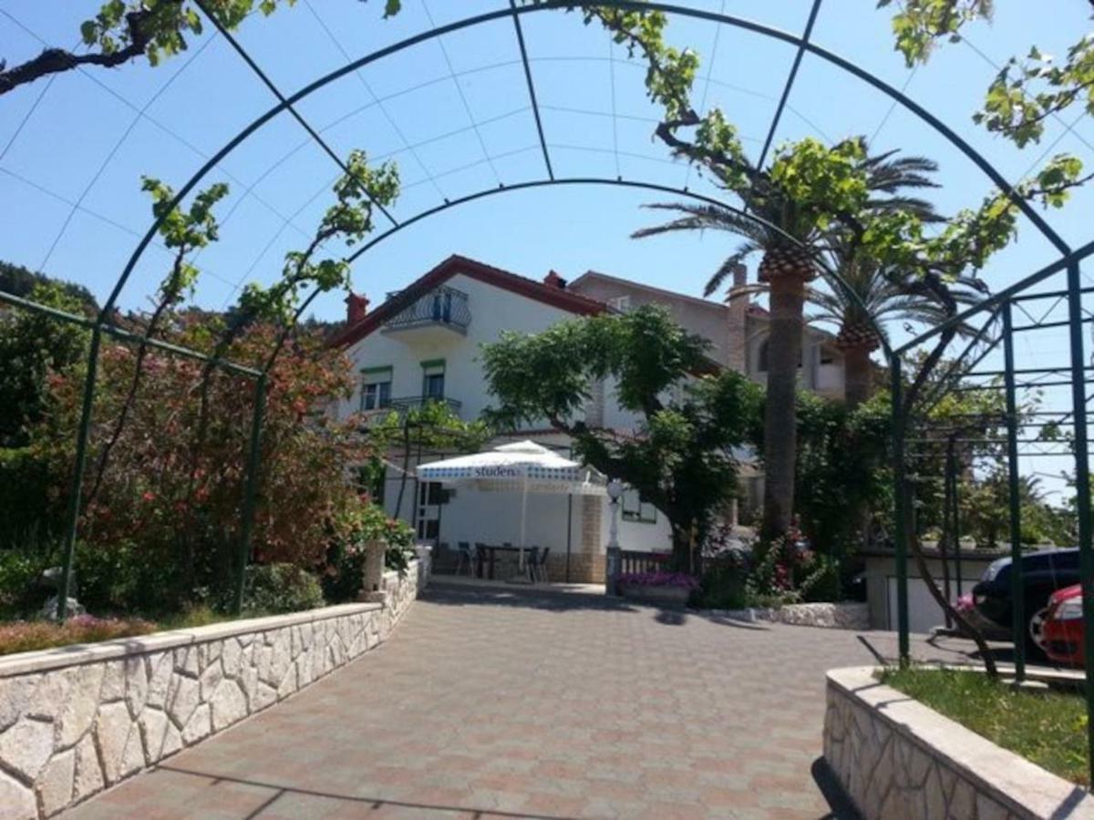 Apartman Marcela Palit Bagian luar foto