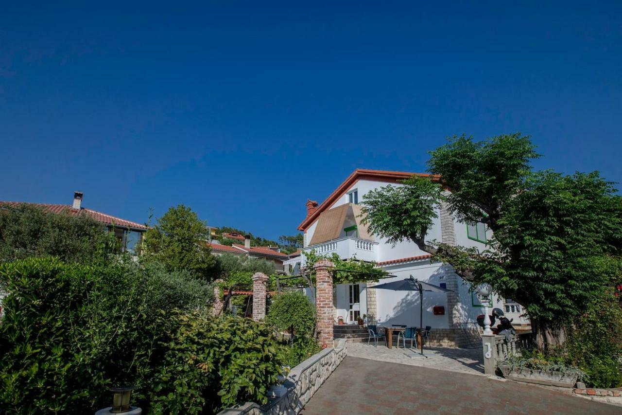 Apartman Marcela Palit Bagian luar foto