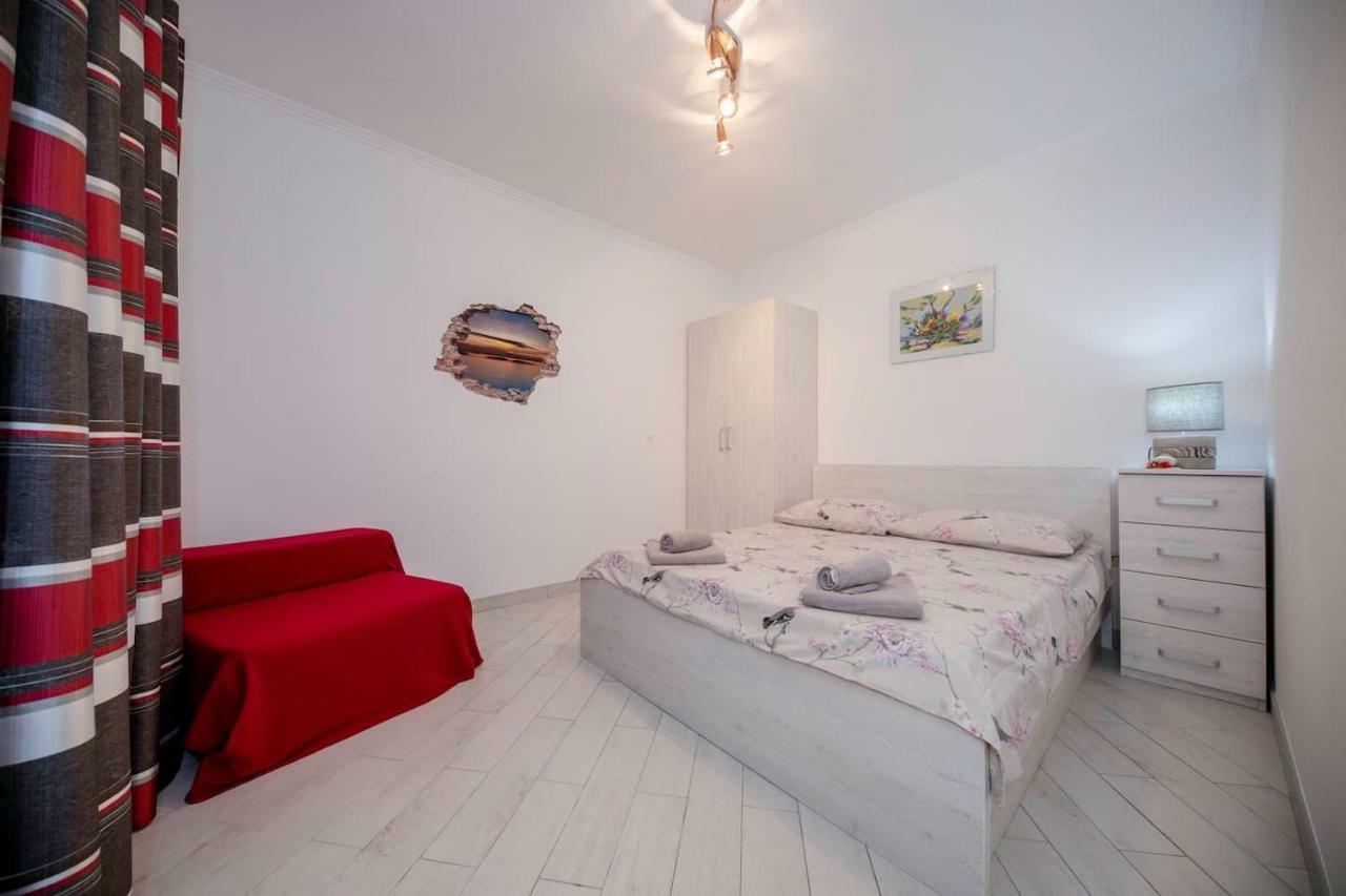 Apartman Marcela Palit Bagian luar foto
